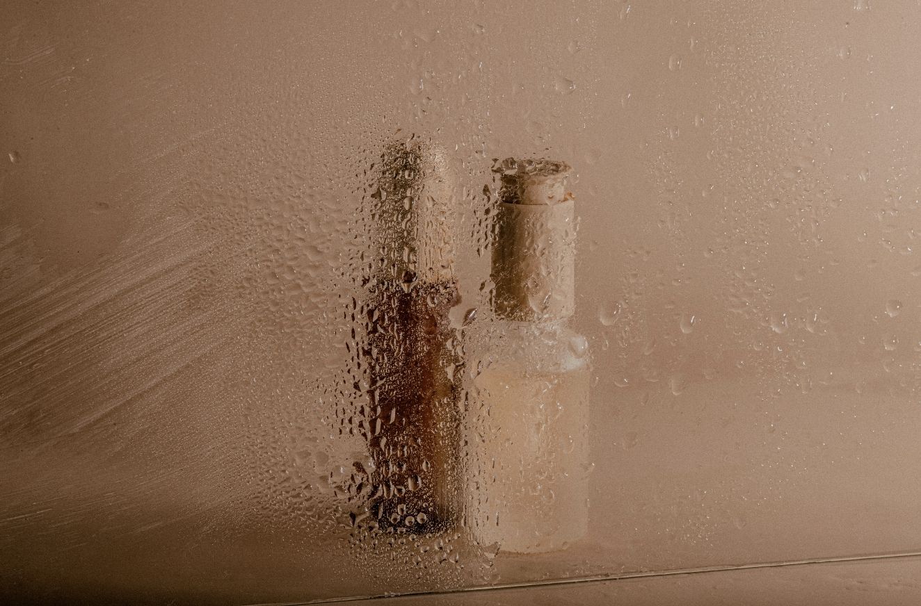 Skin Essence Mönchengladbach massagen Wimpern- & Augenbrauen Apparative Behandlungen